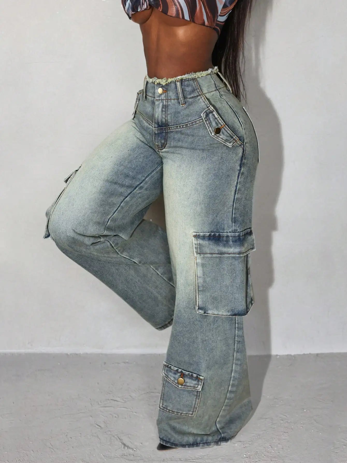 Wide Leg Cargo Jeans